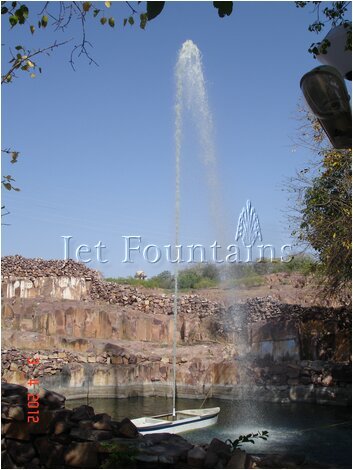 floating fountains.JPG